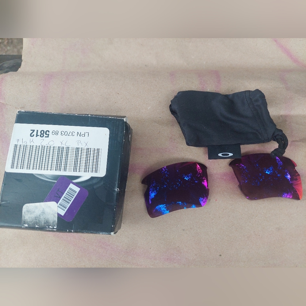 Oakley red iridium Flak 2.0 xl lenses